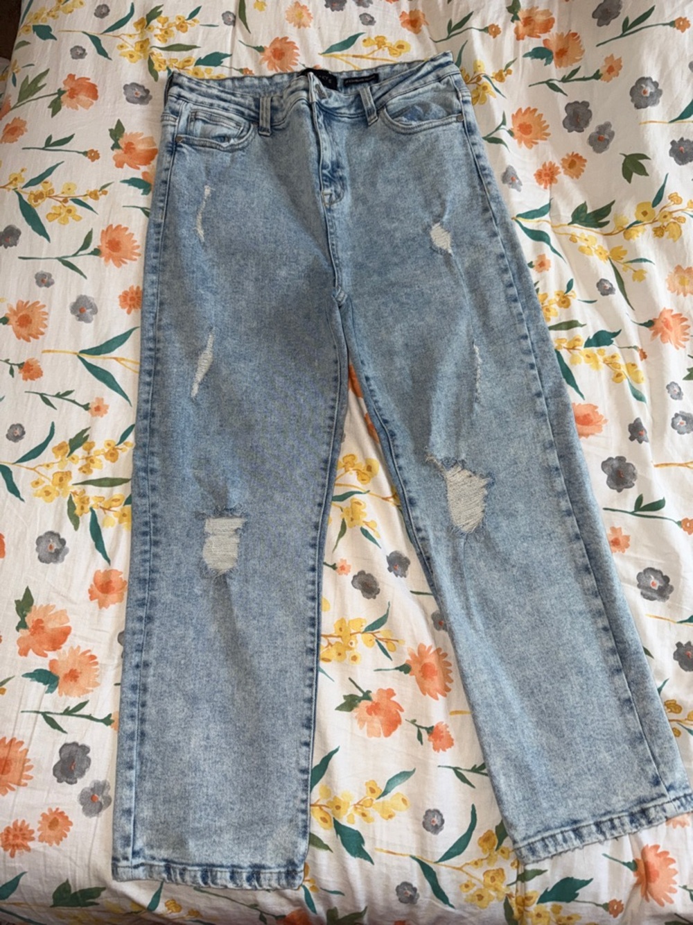 Light Blue Distressed High-Waist Women’s Jeans